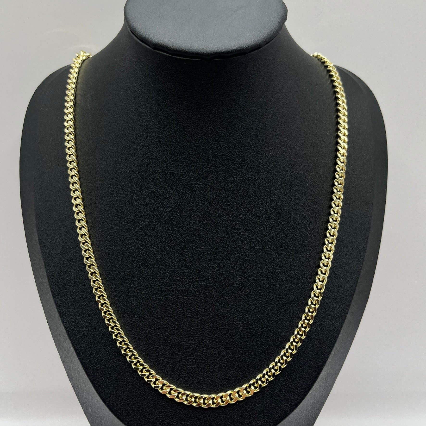 CADENA CUBANA • ORO LAMINADO 5 MM