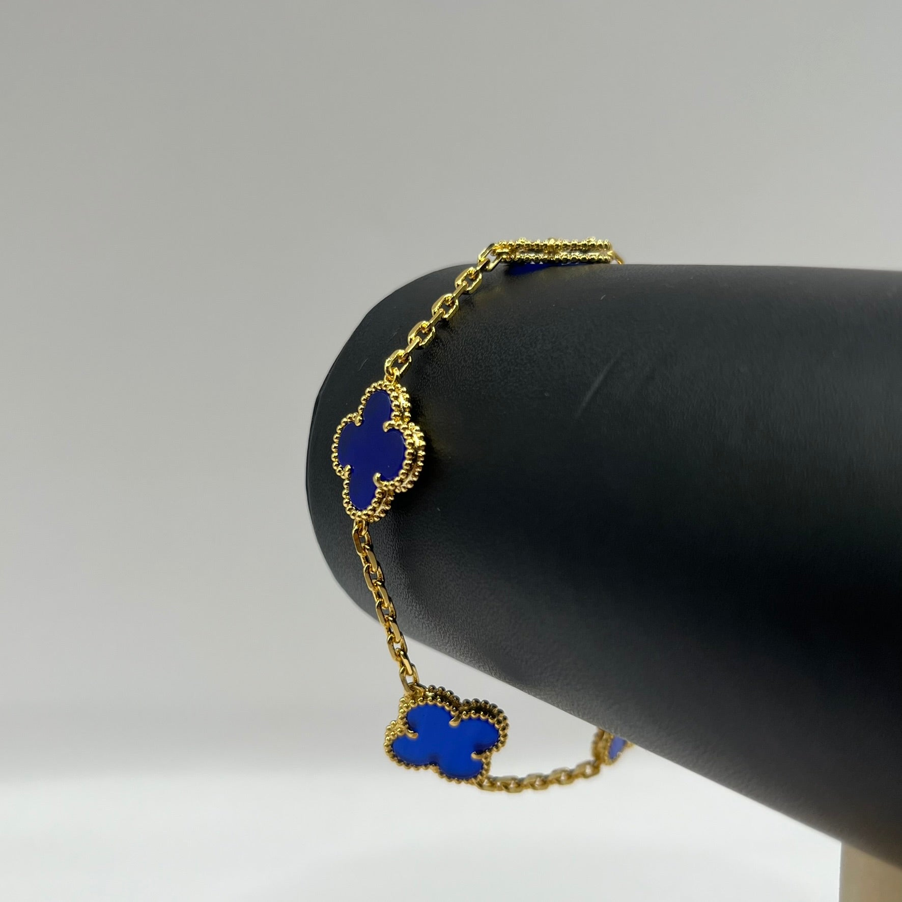PULSERA TRÉBOL AZUL