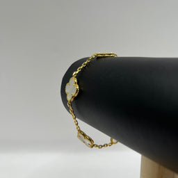 PULSERA TRÉBOL BLANCA