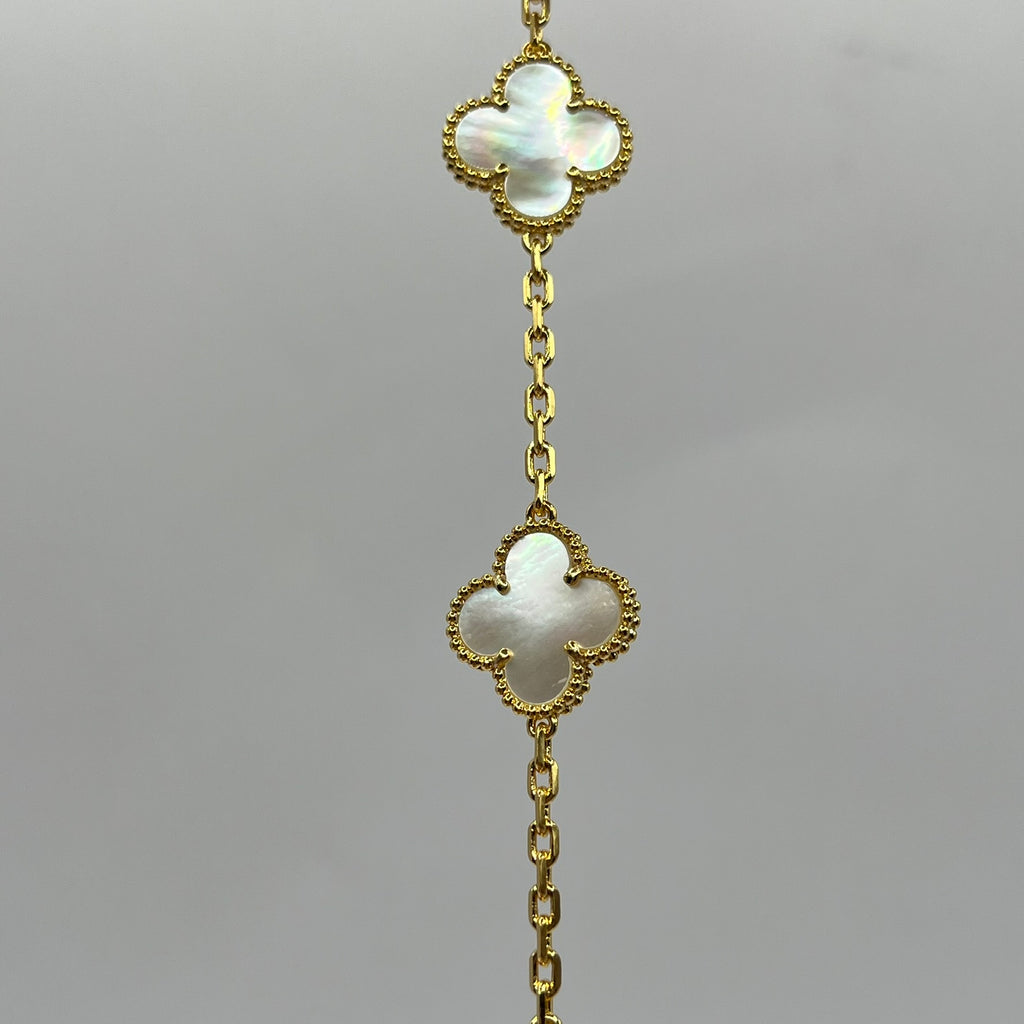 PULSERA TRÉBOL BLANCA