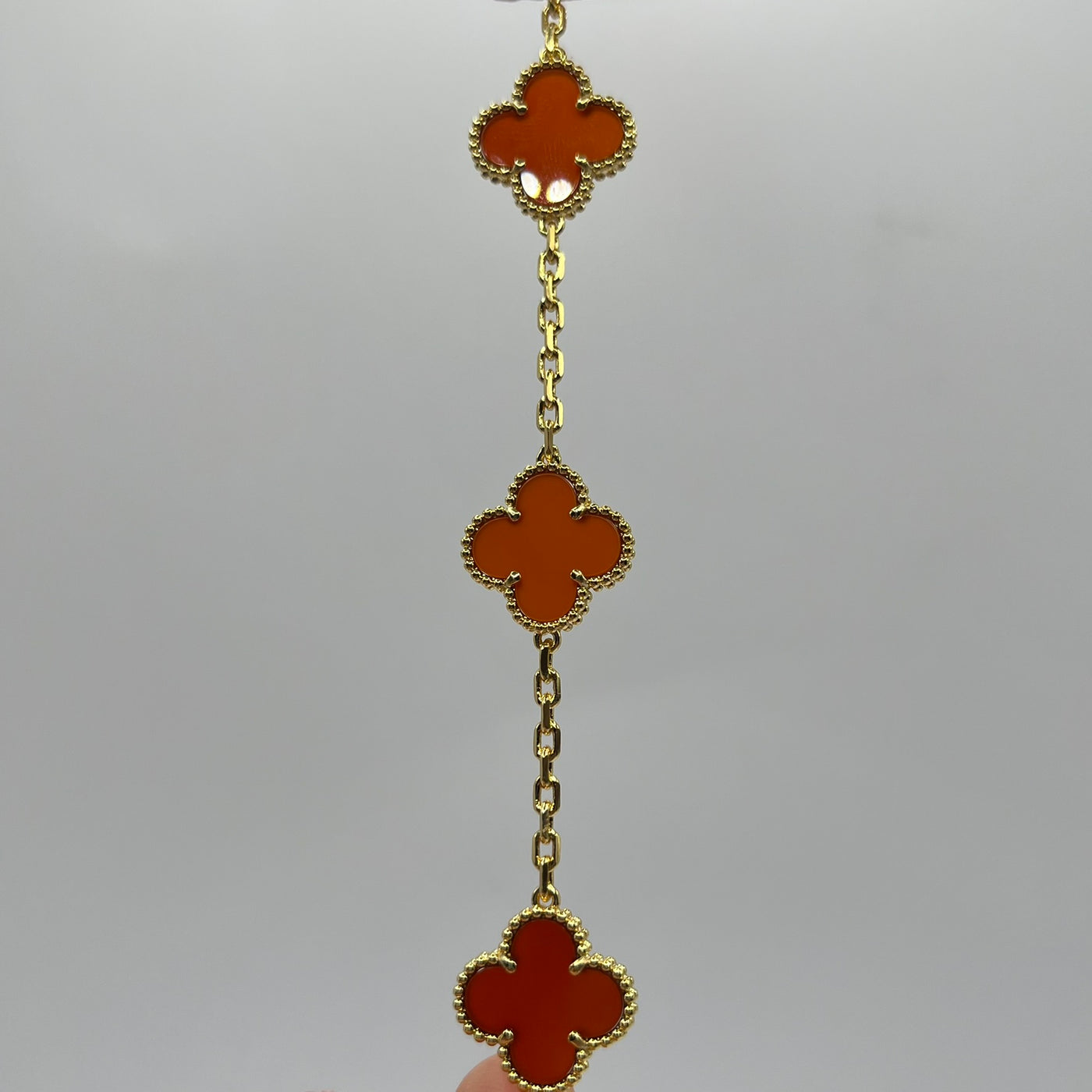 PULSERA TRÉBOL VINO 18K