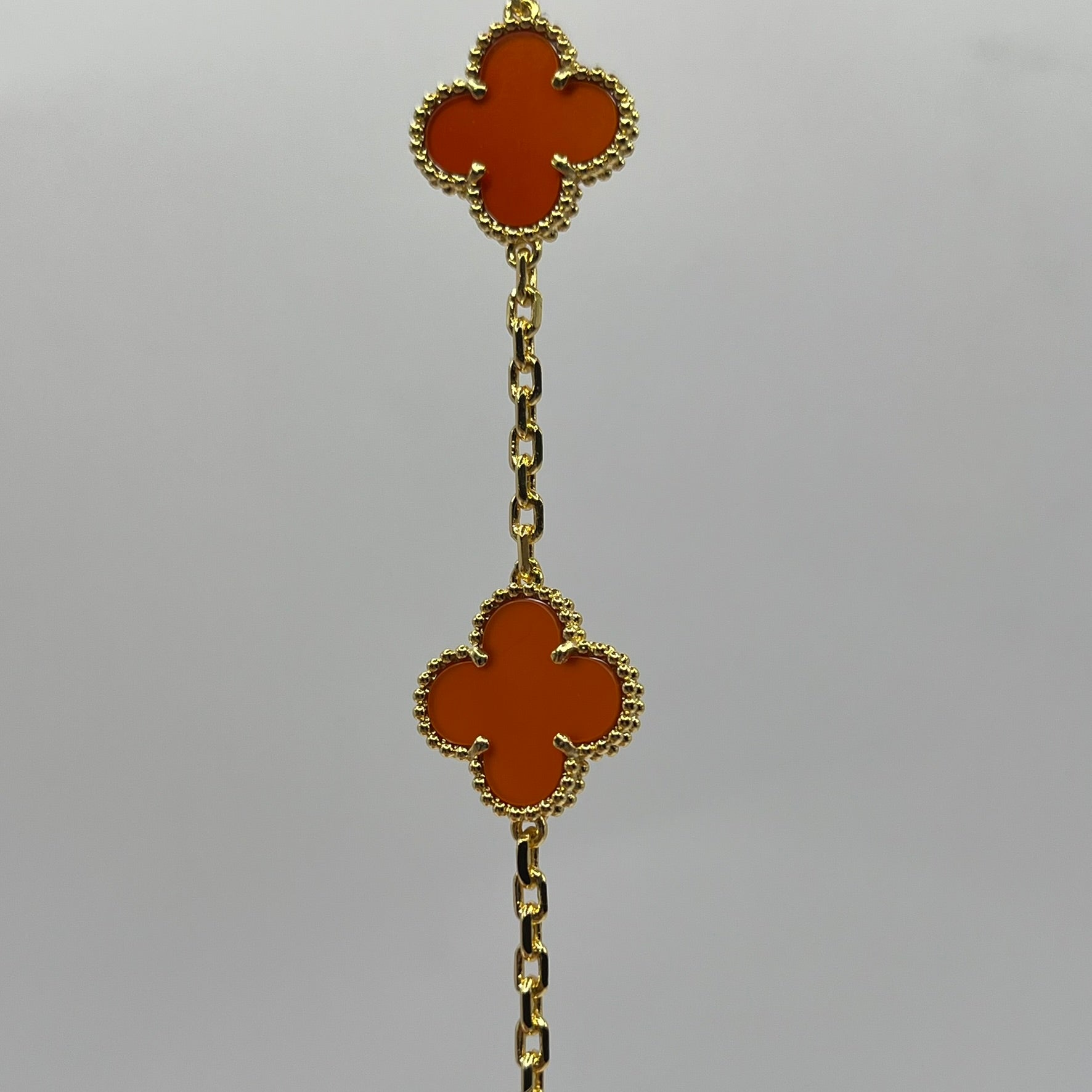 PULSERA TRÉBOL VINO 18K