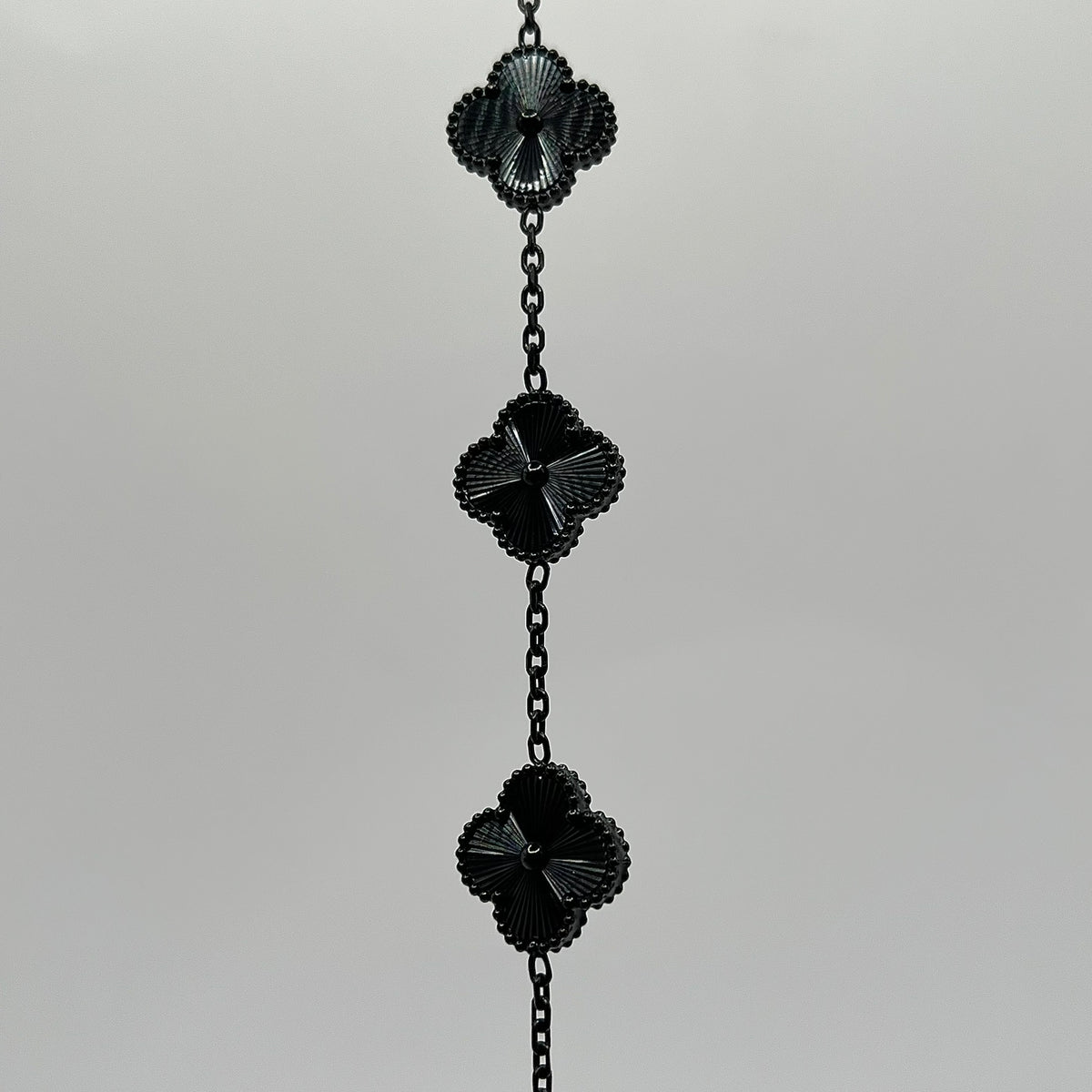 PULSO TRÉBOL TOTAL BLACK ACERO